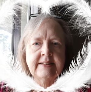 Meet your Posher, Connie